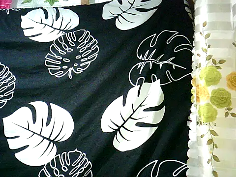 yuana25 online show from 19, 10, 2025