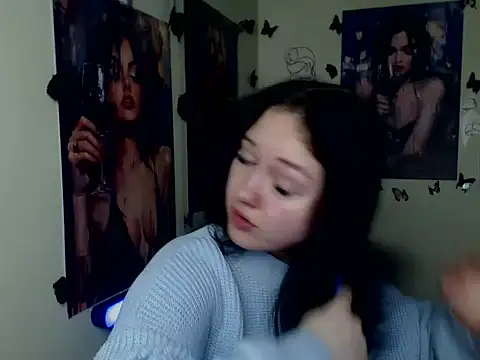 LadyAlice  online show from 3, 12, 2025