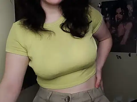 LadyAlice  online show from 9, 4, 2026