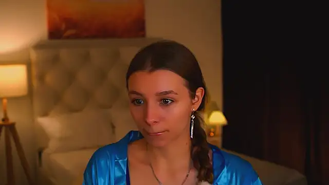 JulieDaniel online show from 16, 10, 2025