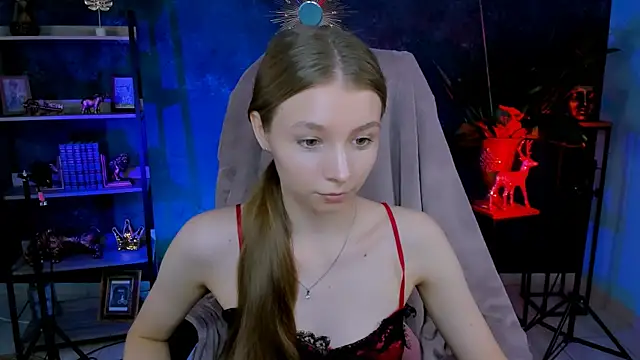JulieDaniel online show from 2, 7, 2026