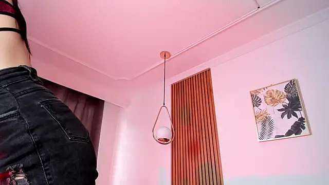 NicolWhite online show from 17, 10, 2025