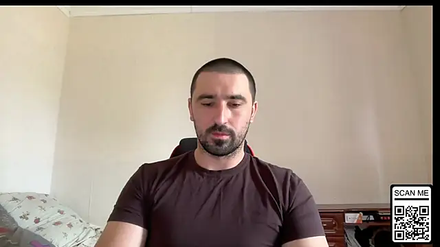 Snapshot of Hard_to_Obey chatting on 4, 7, 2026 Hard to Obey online show from 4, 7, 2026