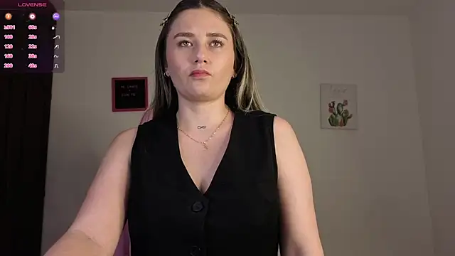 Veronika  Winslow  online show from 14, 12, 2025