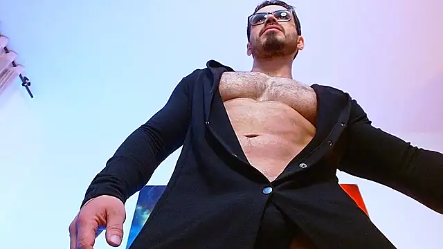 Axel Lover online show from 9, 10, 2025