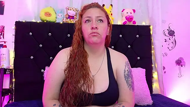 Snapshot of queen_marifer chatting on 5, 11, 2025 queen marifer online show from 5, 11, 2025