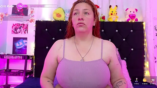 Snapshot of queen_marifer chatting on 8, 11, 2025 queen marifer online show from 8, 11, 2025