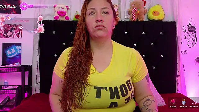 Snapshot of queen_marifer chatting on 28, 11, 2025 queen marifer online show from 28, 11, 2025