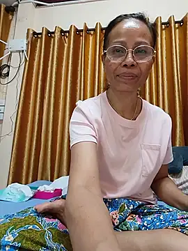 Mama Eva 1 online show from 4, 8, 2026