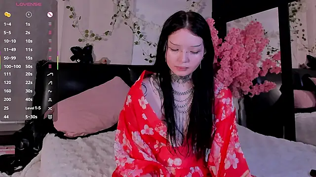 Snapshot of Lein_Bone chatting on 16, 10, 2025 Lein Bone online show from 16, 10, 2025