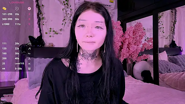 Snapshot of Lein_Bone chatting on 26, 10, 2025 Lein Bone online show from 26, 10, 2025