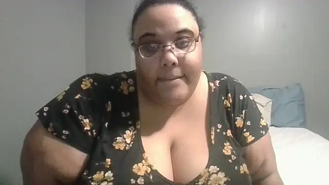 Snapshot of SexyBBW10790 chatting on 10, 3, 2026 SexyBBW10790 online show from 10, 3, 2026