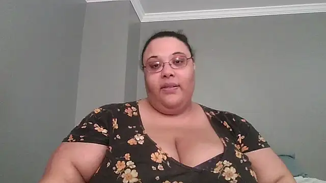 Snapshot of SexyBBW10790 chatting on 24, 3, 2026 SexyBBW10790 online show from 24, 3, 2026