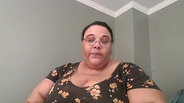 Snapshot of SexyBBW10790 chatting on 3, 4, 2026 SexyBBW10790 online show from 3, 4, 2026