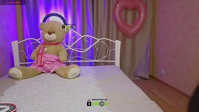 Berkova L online show from 27, 10, 2025