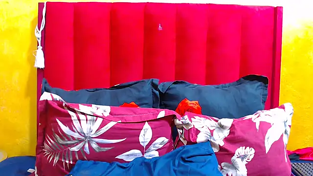 Snapshot of Candycrush2555 chatting on 2, 11, 2025 Candycrush2555 online show from 2, 11, 2025