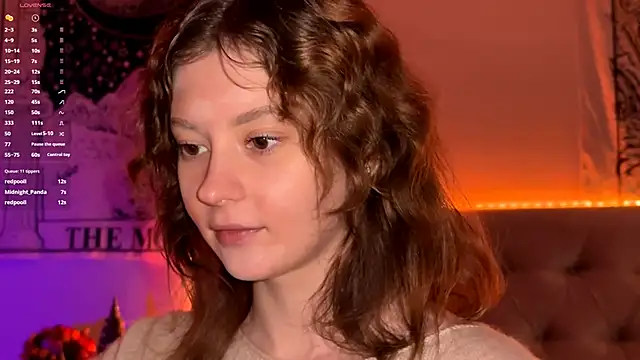 IrisPurrphy online show from 13, 12, 2025