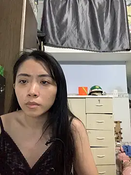 Minee1202 online show from 5, 11, 2025