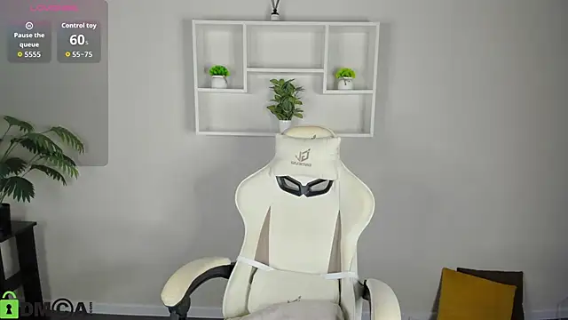 Allice Cox online show from 2, 10, 2025