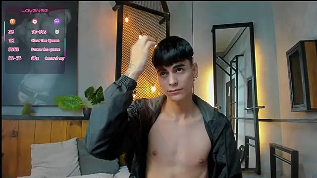 Snapshot of Dani_mc1 chatting on 16, 9, 2025 Dani mc1 online show from 16, 9, 2025