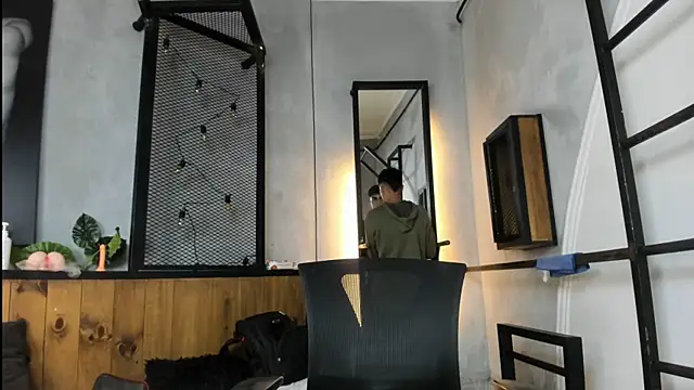 Snapshot of Dani_mc1 chatting on 28, 9, 2025 Dani mc1 online show from 28, 9, 2025