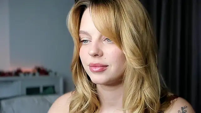 LilyFlamee online show from 6, 1, 2026