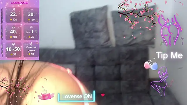 Snapshot of Velvet_28 chatting on 11, 9, 2025 Velvet 28 online show from 11, 9, 2025