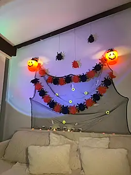 Snapshot of LINA_ALL_EYES_ON_YOU chatting on 30, 10, 2025 LINA ALL EYES ON YOU online show from 30, 10, 2025