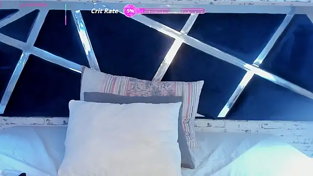 Snapshot of PaulinnaBlue chatting on 25, 9, 2025 PaulinnaBlue online show from 25, 9, 2025