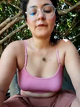 Lily-o online show from 1, 11, 2025