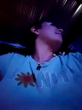 Lily-o online show from 4, 12, 2025