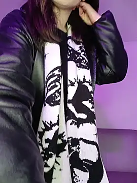 Snapshot of Amber-08 chatting on 15, 12, 2025 Amber-08 online show from 15, 12, 2025