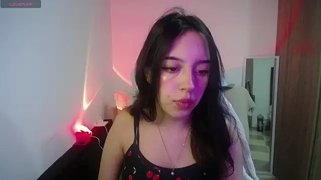 Snapshot of immisssilver chatting on 15, 10, 2025 immisssilver online show from 15, 10, 2025