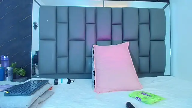 Roxana gomez online show from 13, 1, 2026