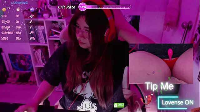 Pink girl0n online show from 9, 9, 2025