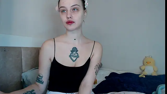 Snapshot of Pizda-Drozda chatting on 28, 10, 2025 Pizda-Drozda online show from 28, 10, 2025