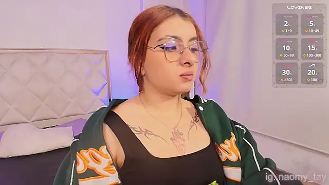 Naomy tay1 online show from 27, 10, 2025