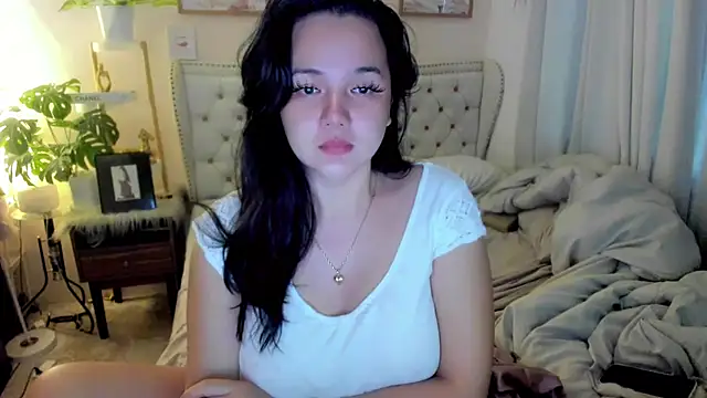 SweetHoney369 online show from 6, 1, 2026