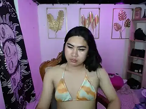MADONA HILTON online show from 18, 6, 2026