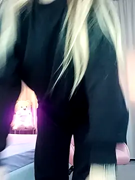 Reina Cummings online show from 13, 11, 2025