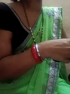 Snapshot of Love-pari08 chatting on 2, 11, 2025 Love-pari08 online show from 2, 11, 2025