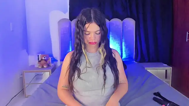 TahliaNovoa online show from 8, 3, 2026