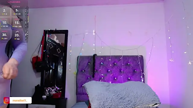 MaraDiaz11 online show from 28, 2, 2026