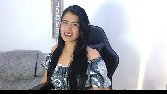 Snapshot of luna_starr69 chatting on 27, 9, 2025 luna starr69 online show from 27, 9, 2025