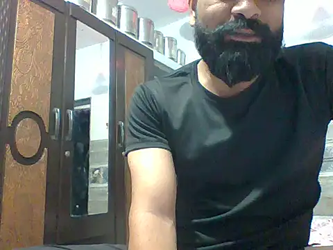 Snapshot of autophile-indian chatting on 18, 4, 2026 autophile-indian online show from 18, 4, 2026