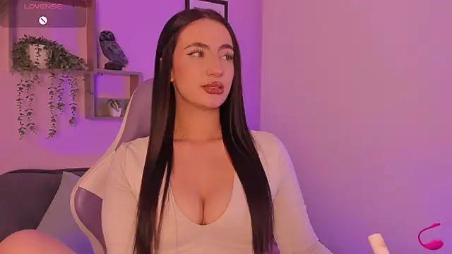  CELESTE MOORE online show from 23, 9, 2025