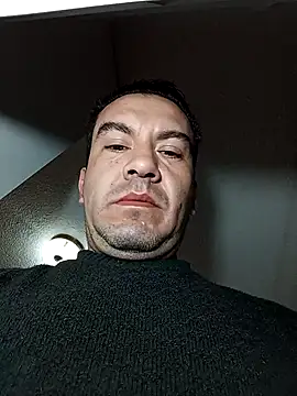 Snapshot of Blackaxes chatting on 3, 12, 2025 Blackaxes online show from 3, 12, 2025