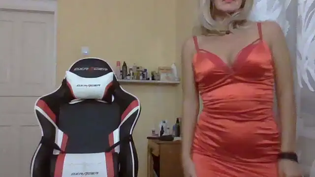 TianaQLove online show from 3, 10, 2025