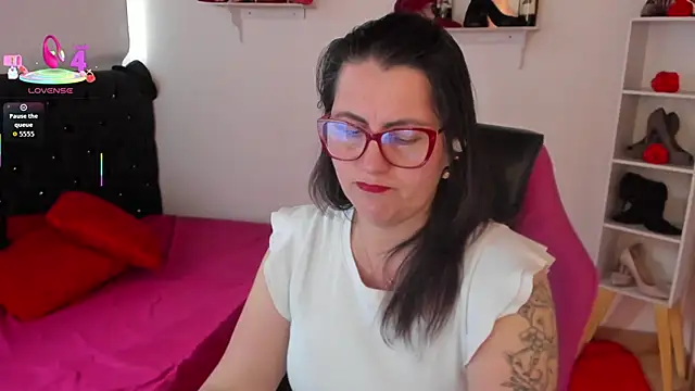 D Martii online show from 15, 9, 2025