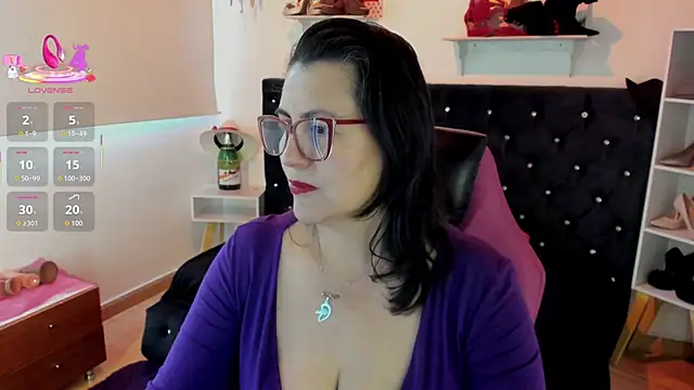 D Martii online show from 28, 9, 2025